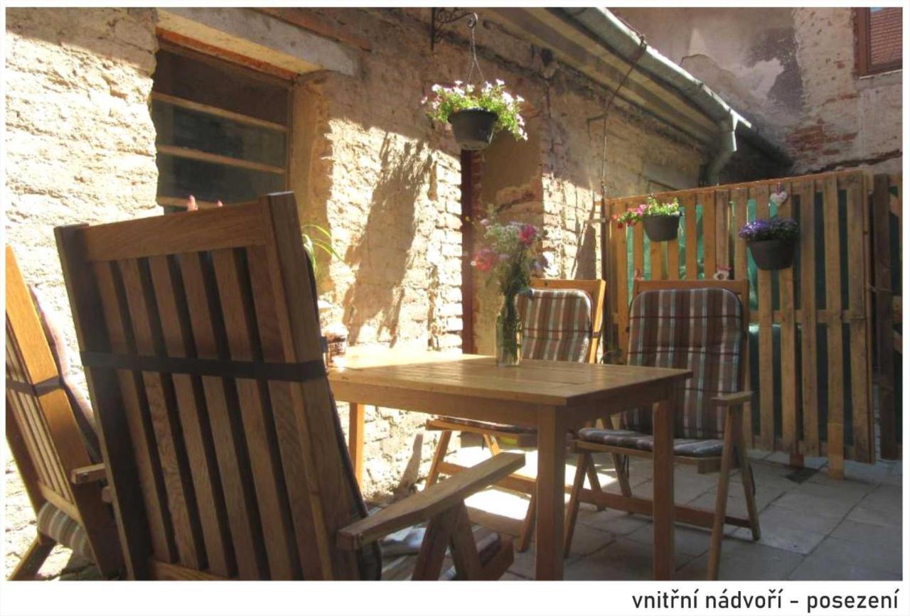Apartmán U Kostela Veselí nad Moravou Exterior foto
